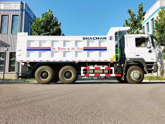 25-30톤 용량 6X4 10 휠 샤크맨 틱퍼 트럭 20cbm 버킷 차원