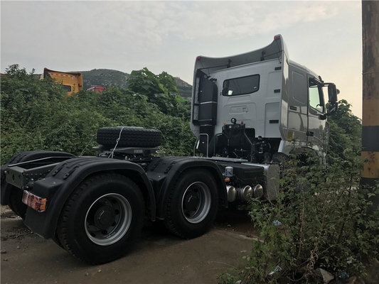 시노트럭 HOWO A7 10 바퀴 6X4 30톤 371HP 420HP 헤드 트랙터 트레일러 프라임 모버 트럭