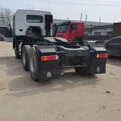 40-60 톤 충전 용량 6X4 375HP 시노트럭 사용 된 HOWO 트럭 트랙터 저렴한 가격
