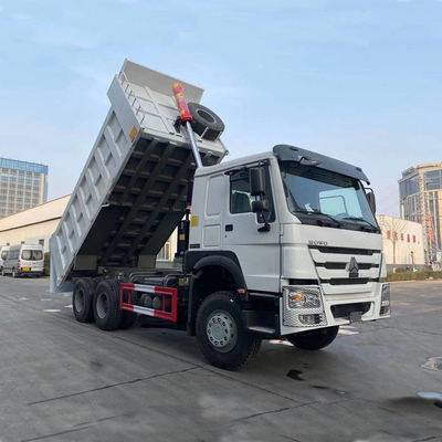 DOT 인증 시노트럭 HOWO 6X4 20m3 사용 된 덤프 볼륨 모래 튀기는 트럭