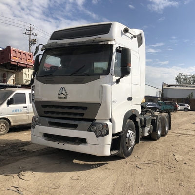 16 톤 후축 및 타이어 420HP 6X4 사용 된 Sinotruk HOWO A7 트랙터 트럭