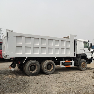 반사 타이어 디자인 Sinotruk HOWO 6X4 375HP 사용 된 사람 디젤 틱퍼 트럭 가격 1