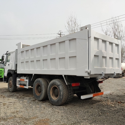 375HP Sinotruck HOWO 6X4 유럽에서 Ventral Tipper Hydraulic Lifting와 함께 사용 된 티퍼 트럭