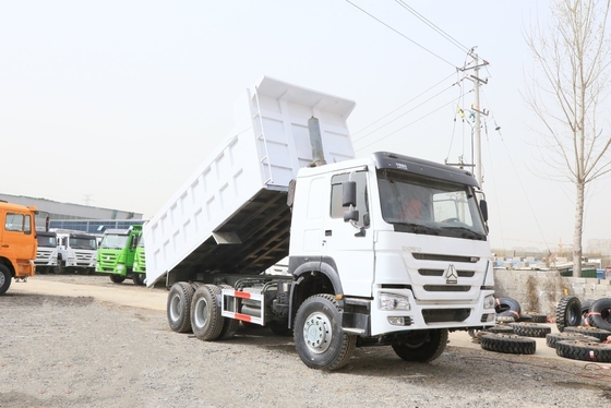 375HP Sinotruck HOWO 6X4 유럽에서 Ventral Tipper Hydraulic Lifting와 함께 사용 된 티퍼 트럭
