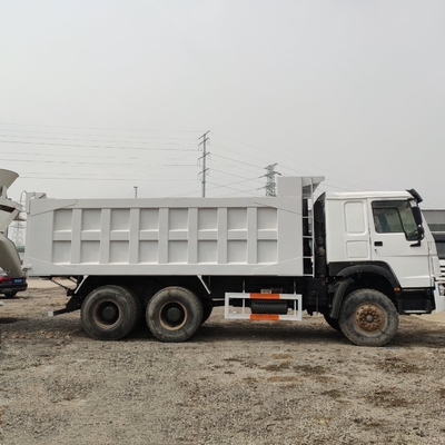 사용자 정의 요청 Sinotruck HOWO 6X4 사용자 정의와 함께 보츠와나에서 사용 된 덤프 트럭