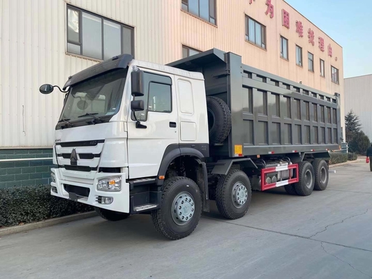 ISO 인증 12 휠 8X4 시노트럭 40m3 앞축 Hf9과 함께 티퍼 트럭