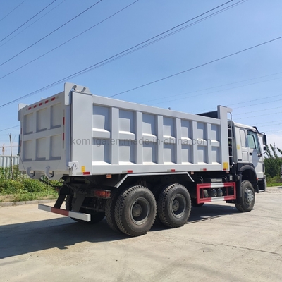 두바이 판매 371HP 6X4 HOWO Sinotruck 유로 2 배출량 표준과 광산 덤프 트럭