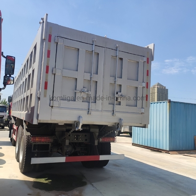 12 휠러 371 티퍼 시노트럭 HOWO 8X4 덤프 트럭 Zz3257n3847A 25-30톤 용량
