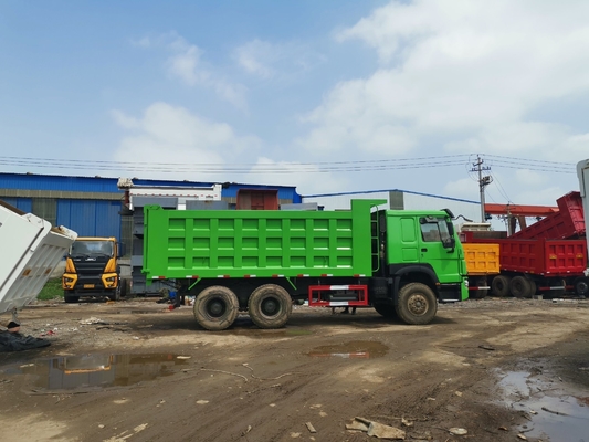 2017 년 좋은 상태 6X4 Sinotruk HOWO 아프리카 시장용 사용 된 덤프 트럭 좌석 ≤5