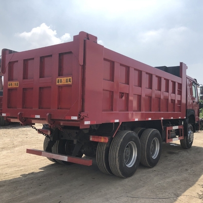 전면 리프팅 스타일 덤핑 유형 사용 된 시노트럭 틱퍼 트럭 6X4 30 톤 371HP 375HP