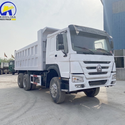 6X4 사용 된 Sinotruk HOWO 덤프 트럭 / 팅퍼 371HP 375HP 1 개의 슬리퍼 캐비와 A / C