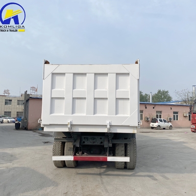 6X4 사용 된 Sinotruk HOWO 덤프 트럭 / 팅퍼 371HP 375HP 1 개의 슬리퍼 캐비와 A / C