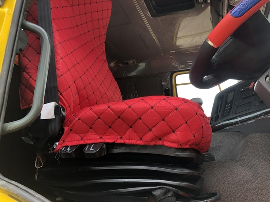 400L 알루미늄 오일 탱커 Sinotruk HOWO 트레일러 헤드 트랙터 트럭 에티오피아 시장
