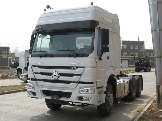 40-60 톤 로딩 용량 Sinotruk HOWO 3 축 류트럭 머리 성능