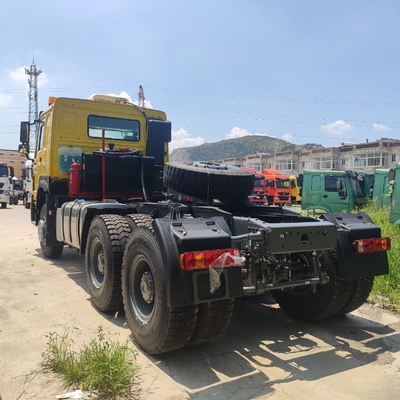 Hw76 카비 HOWO 사용 된 트랙터 헤드 3 축 6X4 당신의 예산 내에서 6800 * 2500 * 3200mm