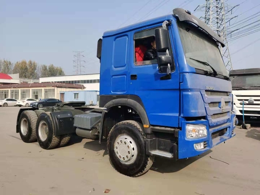 시노트룩 HOWO 트랙터 트럭 헤드 371-450HP 6X4 Hw19710 기어박스 및 다중 기능