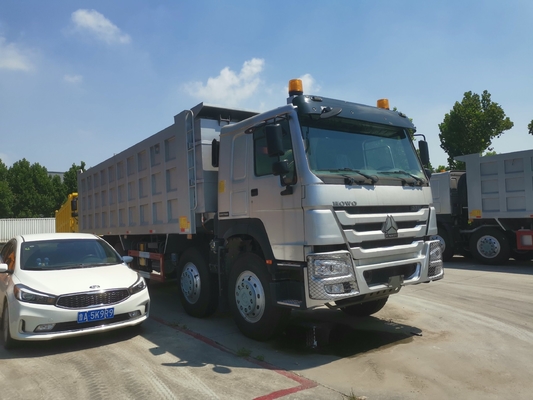 25-30톤 용량 Sinotruk HOWO 8X4 중량 덤프 트럭 Zf8118 스티어링 시스템
