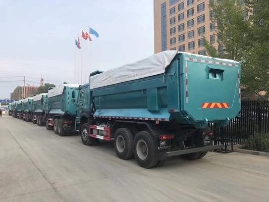 시노트루크 HOWO 6X4 6X6 광산 덤프 트럭 LHD/Rhd 드라이빙 휠과 저렴한 가격