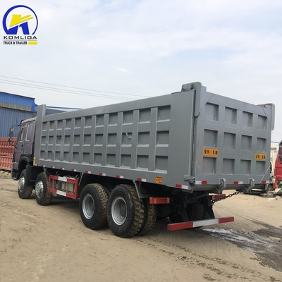 25-30톤 용량 Sinotruk HOWO 371HP 덤프 트럭 후방 축 Hc16 사용 상태