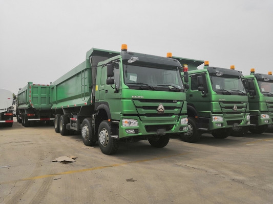 시노트루크 HOWO 8X4 371HP 380HP 비닐을 운송하기 위한 무거운 부대용 덤퍼 트럭