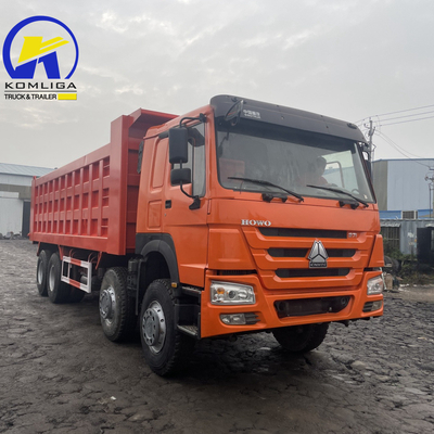 351-450hp 시노트럭 HOWO 8X4 팅퍼 트럭 50t 부하량 전면 리프팅 덤프 트럭