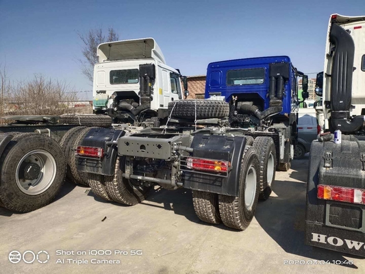 시노트룩 HOWO 6*4 420HP 트레일러 헤드 트럭 6800*2500*3200mm 크기의 트랙터 트럭