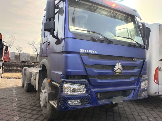 시노트룩 HOWO 6*4 420HP 트레일러 헤드 트럭 6800*2500*3200mm 크기의 트랙터 트럭