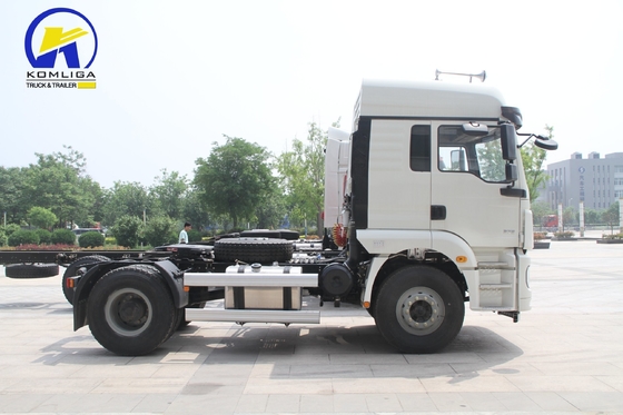 샤크맨 트레일러 트럭 4X2 6X4 중량 트랙터 트럭 12r22.5 타이어