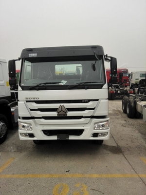 선광 타이어 디자인 371HP 사용 된 Sinotruk HOWO 6*4 트랙터 트럭 9 톤 앞 축