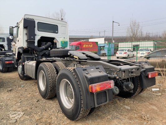시노트룩 HOWO 10 휠어 사용 된 6X4 트랙터 틱퍼 트럭 엔진 용량 &gt;8L A/C 캐빈