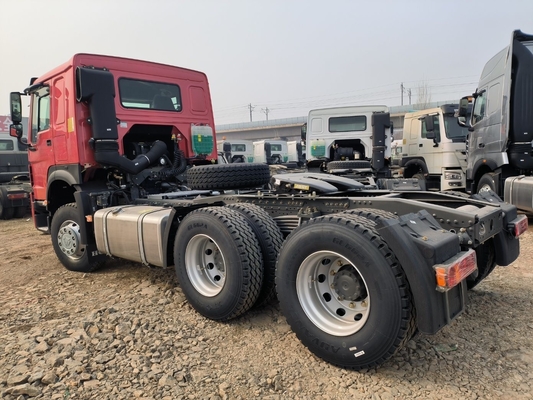 중고용 Sinotruk HOWO 트랙터 트레일러 헤드 6X4 중고용 트럭