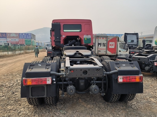 시노트루크 HOWO 6X4 트랙터 트럭 10 바퀴 트레일러 헤드 및 D12.42-20 엔진