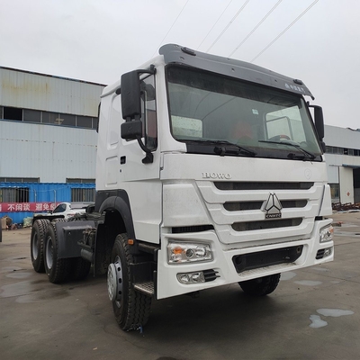 사용 된 Sinotruk HOWO 6X4 10바퀴 375HP 흰색 트랙터 트럭 머리