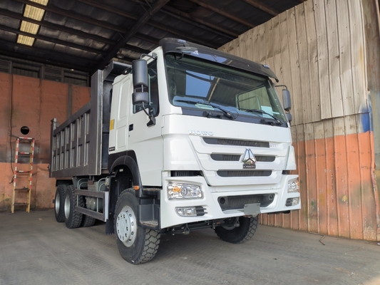 GCC 인증을 받은 시노트럭 HOWO 6X4 10 휠 티퍼 트럭