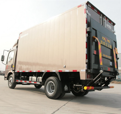 4.2톤 후축 Sinotruk HOWO Cdw 미니 밴 박스 4X2 화물 트럭 1-10t 부하 용량