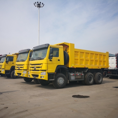 300L 연료 탱크 시노트럭 6X4 371HP 사용 된 중고용 덤프 틱퍼 트럭 ≤5석