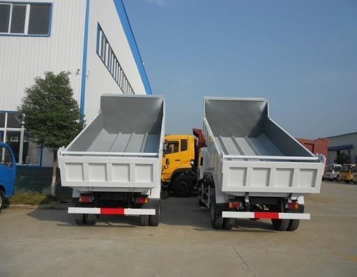 1-10 톤 로딩 무게 Sinotruk HOWO 5t 4X2 고객 요구 사항에 대한 덤프 트럭 라이트