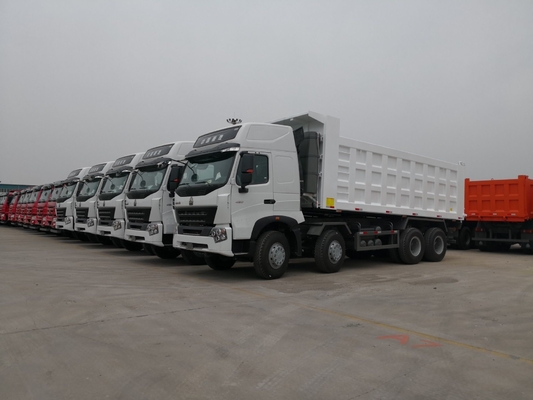 DOT 인증 사용된 Sinotruk HOWO 8X4 티퍼 덤퍼 트럭 Wd61547.D12.42 엔진