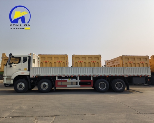 튜브리스 타이어 디자인 Sinotruk HOWO 8X4 Wly6t46 변속기와 함께 중량 화물 트럭