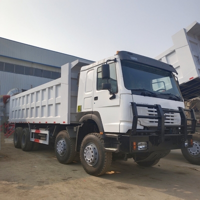 시노 트럭 8X4 티퍼 트럭 12 휠 덤프 트럭 강력한 엔진 Wd61547.D1242