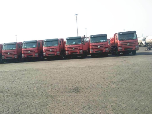 25-30톤 용량 디젤 시노트럭 HOWO 371HP/420HP 10 휠 6X4 팅퍼 사용 된 덤프 트럭