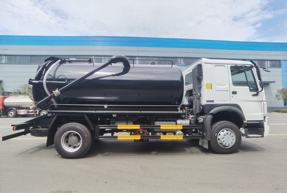 Sinotruk HOWO 4X2 4m3 5m3 6m3 8m3 하수물 하수물 흡수 트럭 및 420HP