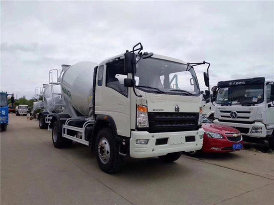 기술 부품 지원 Sinotruck HOWO 3m3 콘크리트 믹서 트럭