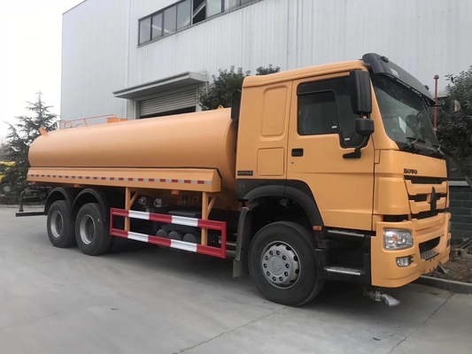 시노트룩 HOWO 6X4 사용 된 연료 탱크 트럭 20m3 25m3 375HP 371HP Wd615.69 엔진 용량&gt; 8L