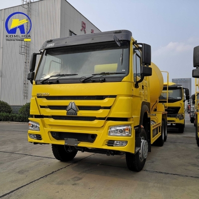 시노트루크 HOWO 8Cbm 9cbm 10cbm 시멘트 믹서 트럭 최대 300-400마력