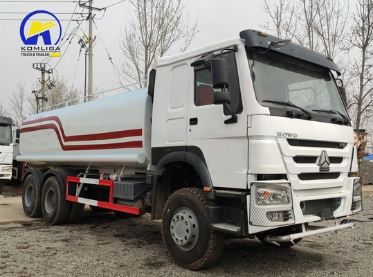 20m3 Sinotruck HOWO 6X4 스프링 워터 탱크 트럭 Wd615.47 엔진