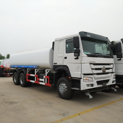 8118 스티어링 Sinotruk HOWO 4X2/6X4/8X4 API 밸브 경쟁력있는 스프레이 물 트럭