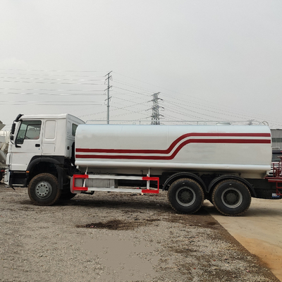 1X9000 Kgs 앞축 유로 2 시노트럭 HOWO 4X2/6X4/8X4 폐수 스프링클러 트럭