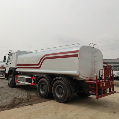 1X9000 Kgs 앞축 유로 2 시노트럭 HOWO 4X2/6X4/8X4 폐수 스프링클러 트럭