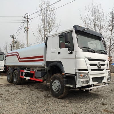 1X9000 Kgs 앞축 유로 2 시노트럭 HOWO 4X2/6X4/8X4 폐수 스프링클러 트럭